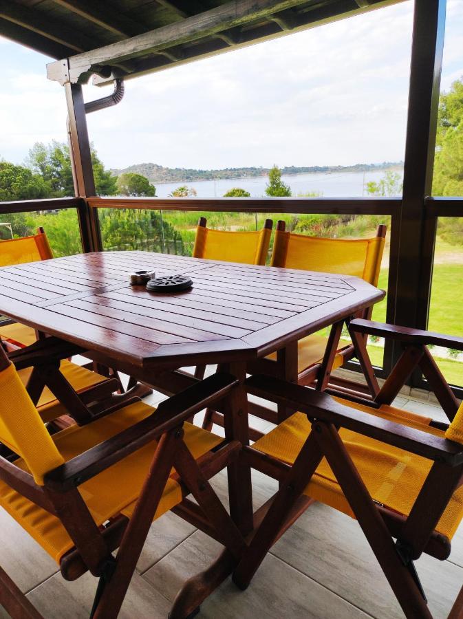 Aegialis Apartments Vourvourou Bagian luar foto
